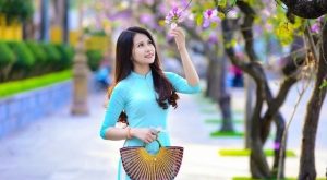 Top 10 Cửa hàng cho thuê áo dài đẹp và rẻ nhất tại Hà Nội