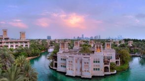 Top 10 Khách sạn sang trọng và đẳng cấp bậc nhất Dubai