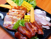 Top 15 Quán ăn trưa ngon, hút khách được yêu thích nhất tại Hà Nội