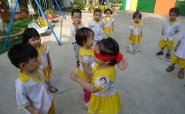 Top 22 Trò chơi dân gian, trò chơi vận động phát triển thể chất cho trẻ mầm non hay nhất