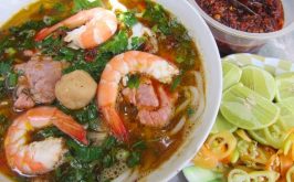 Top 5 Hàng bún Thái chua cay ngon khó cưỡng ở Sài Gòn